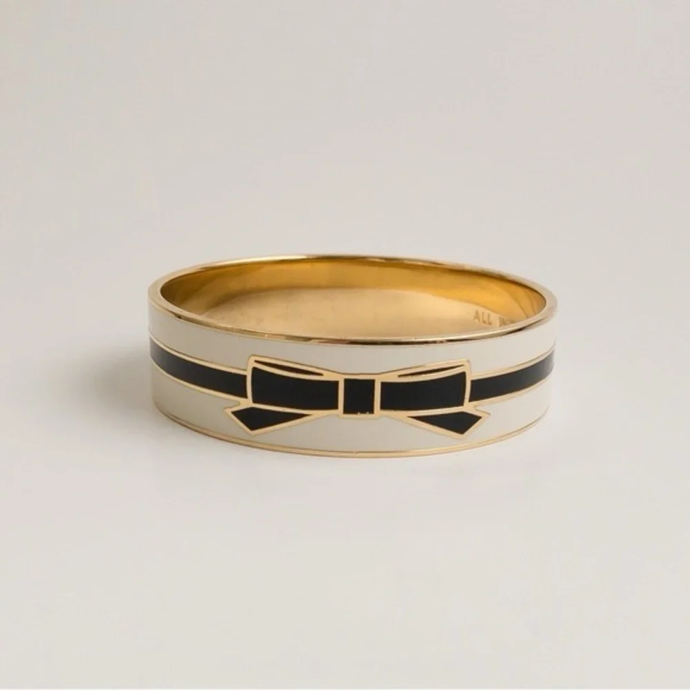 Kate Spade Enamel All Wrapped Up Bangle Cuff Bracelet Black White Enamel Gold - Picture 1 of 6